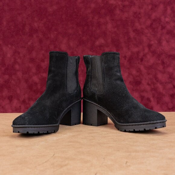 Vince Women Henderson Waterproof Chelsea Black Suede Ankle Boots sz 8US EUR 39 - Picture 2 of 9